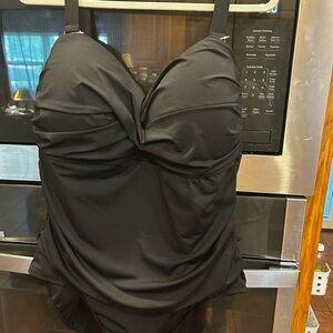 Elegant‎ Black Swimsuit